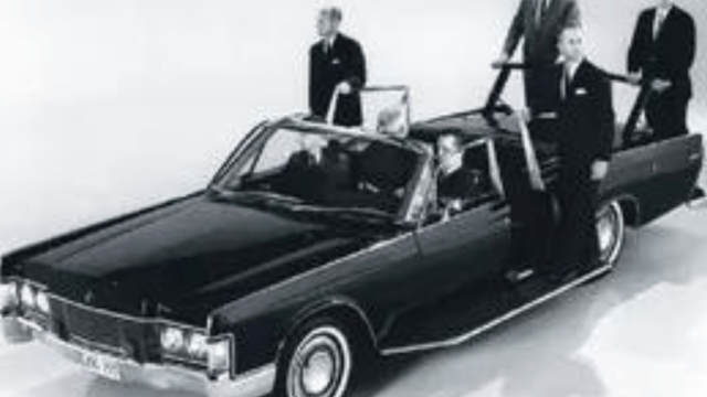 WHAT CARS WERE USED FOR LIMOUSINES IN THE 70S?